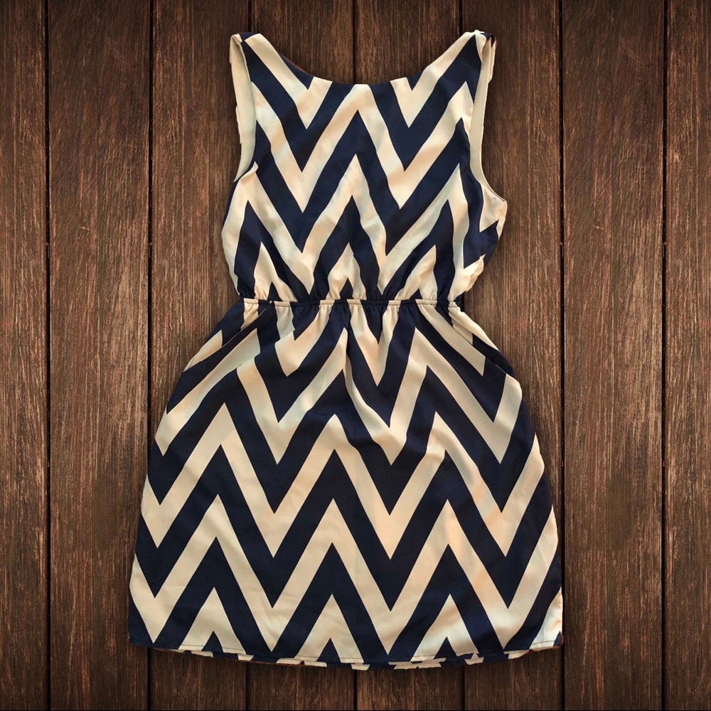 Navy / Cream Chevron Dress
